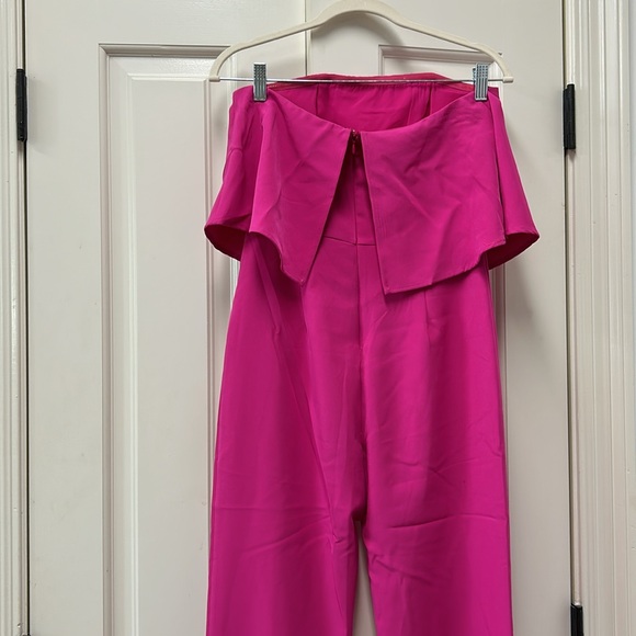Gianni Bini size small bright pink strapless jumpsuit - Picture 2 of 3